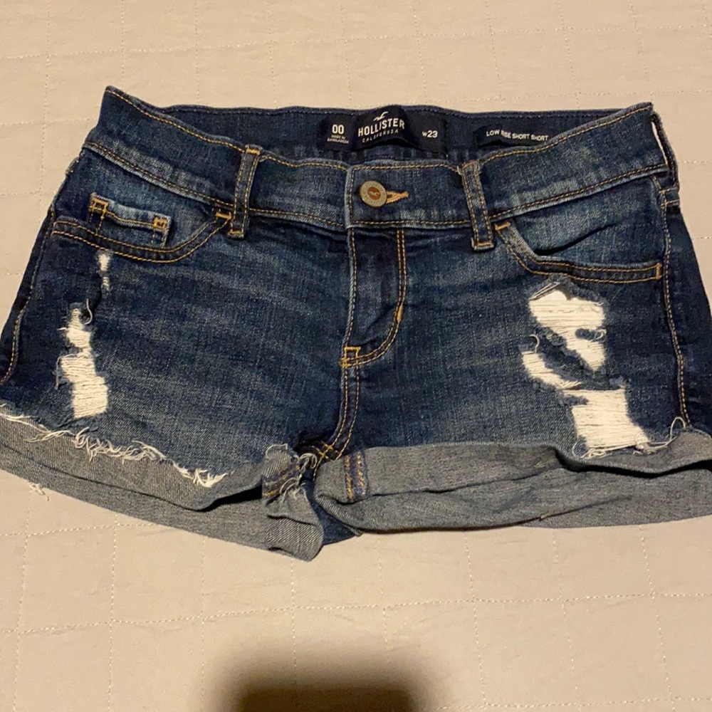 BOOTY SHORTS